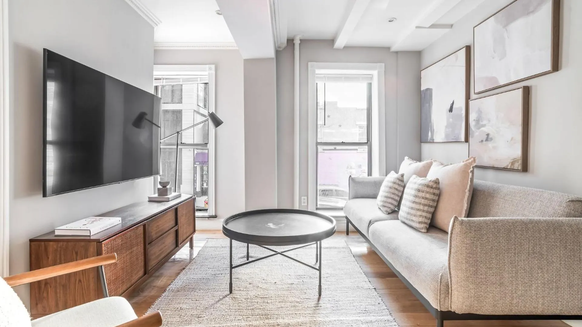 Charming 2-Bed 1-Bath Apartment In Turtle Bay Νέα Υόρκη
